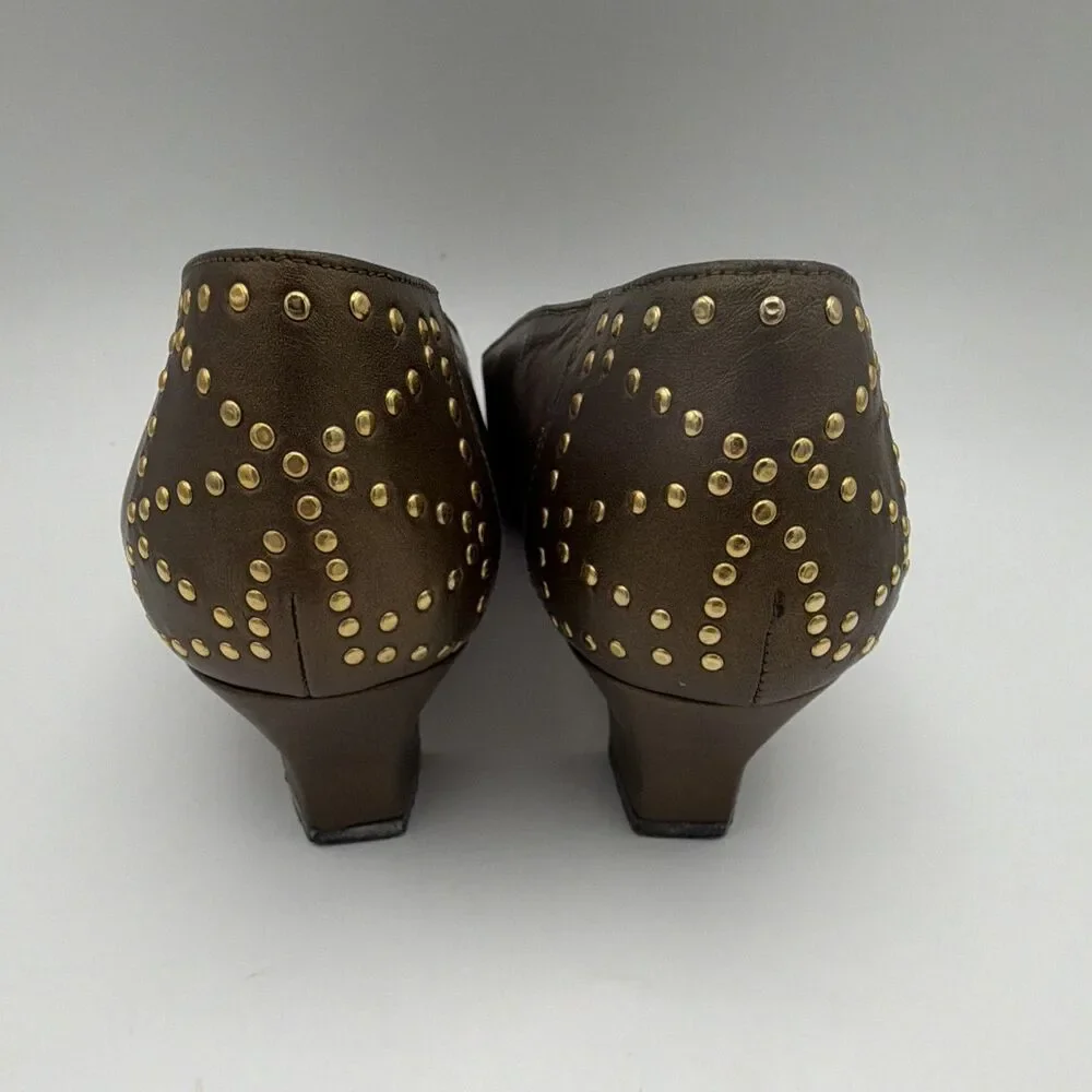 diRosana by Charatta Women’s Brown Leather Studded Pointed Toe Pumps 7 N